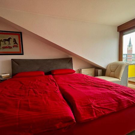 Wunderschoenes Grosses 3 Zimmer Apartament Zentrum Goldstadt Familienfreundlich Mit Garage Pforzheim Exterior photo