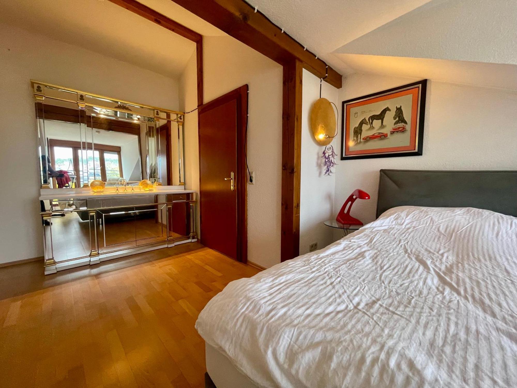 Wunderschoenes Grosses 3 Zimmer Apartament Zentrum Goldstadt Familienfreundlich Mit Garage Pforzheim Exterior photo