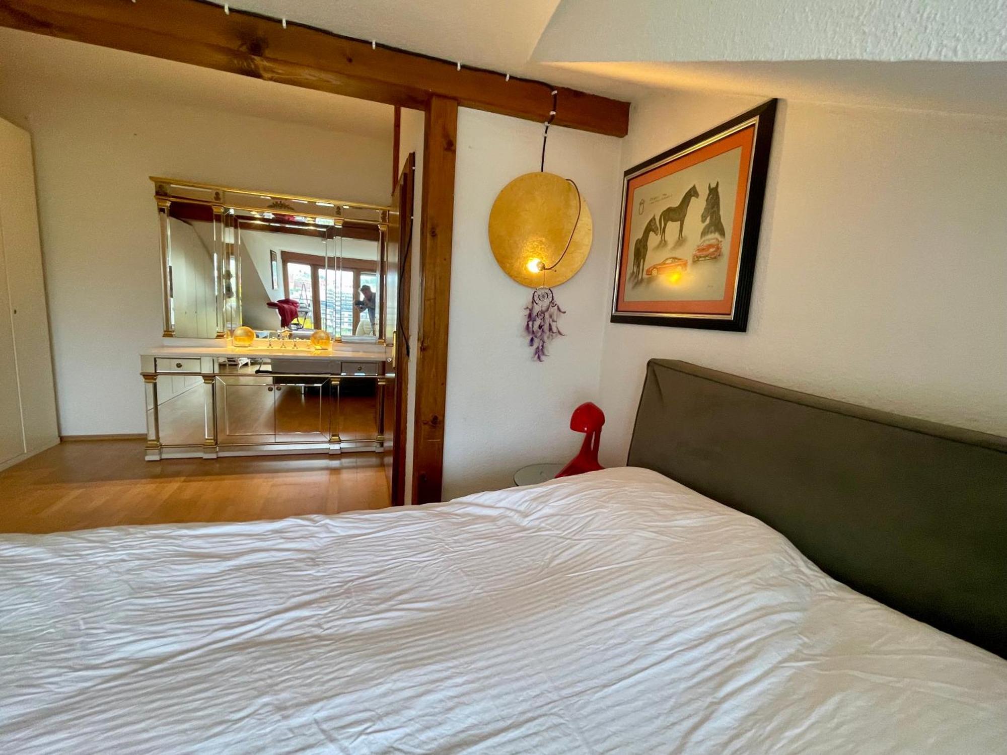 Wunderschoenes Grosses 3 Zimmer Apartament Zentrum Goldstadt Familienfreundlich Mit Garage Pforzheim Exterior photo