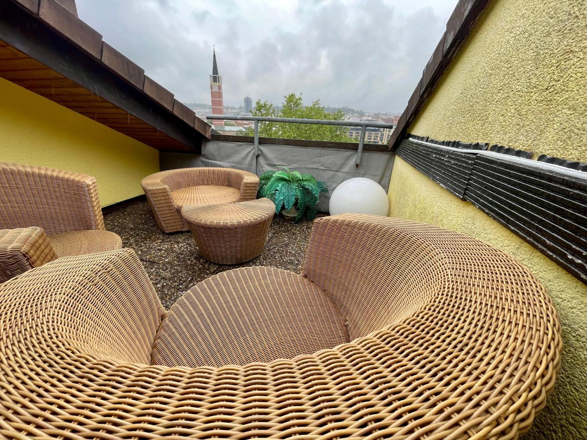 Wunderschoenes Grosses 3 Zimmer Apartament Zentrum Goldstadt Familienfreundlich Mit Garage Pforzheim Exterior photo