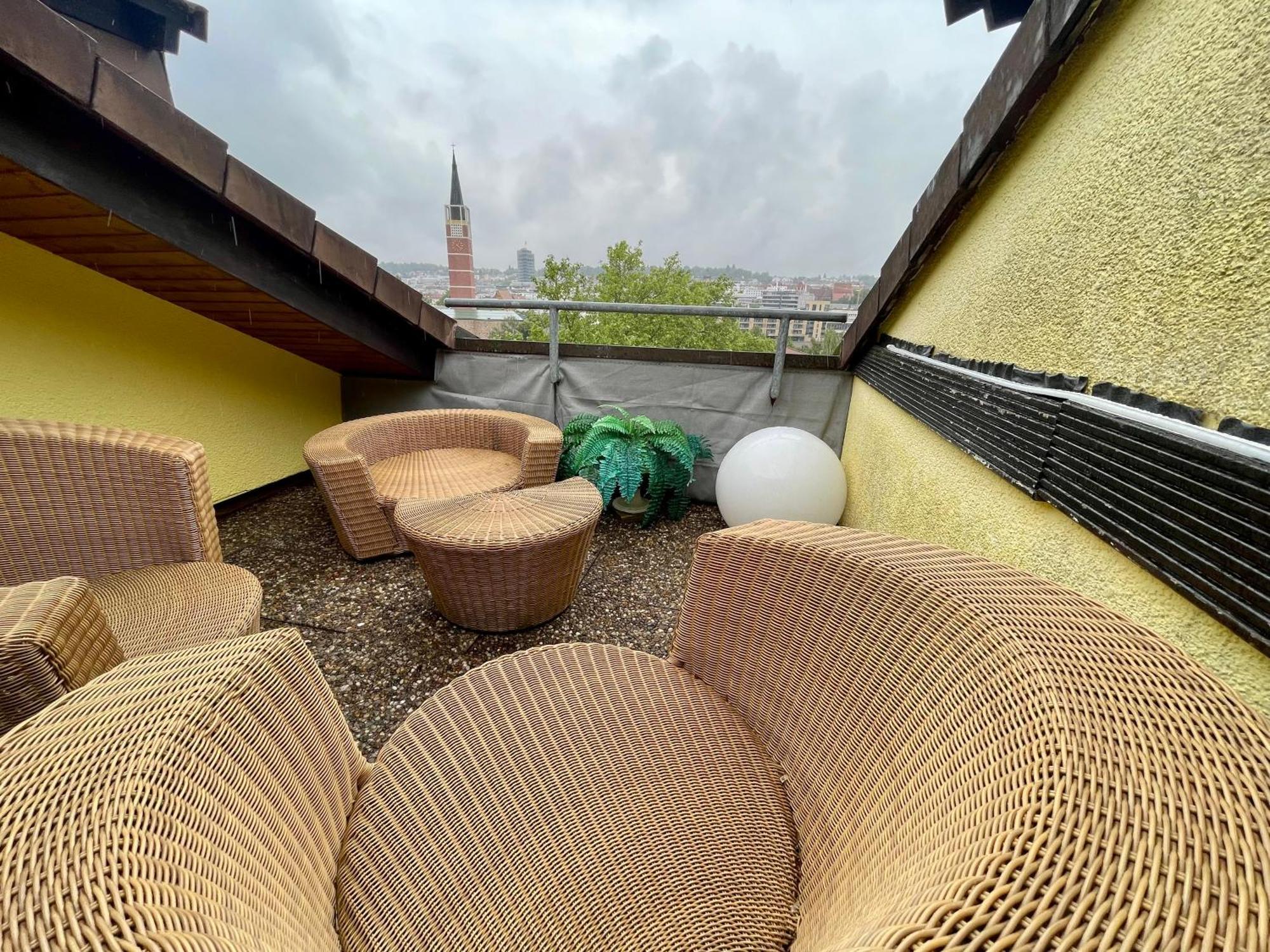 Wunderschoenes Grosses 3 Zimmer Apartament Zentrum Goldstadt Familienfreundlich Mit Garage Pforzheim Exterior photo